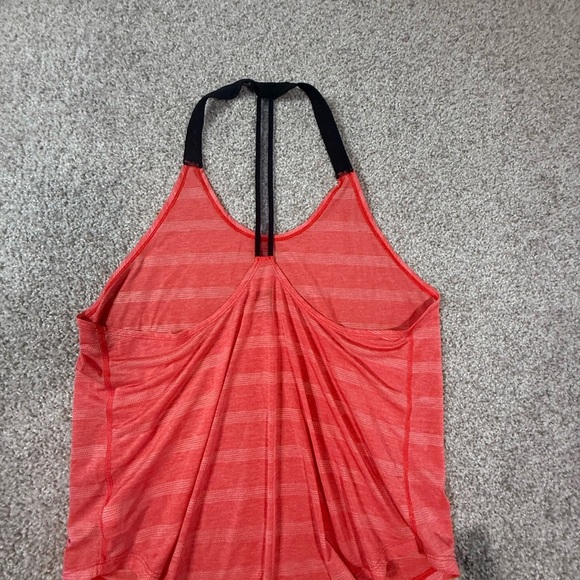 (2) Nike Women’s Activewear Sleeveless Tank & Golf Polo Bundle Size Large - Picture 9 of 9